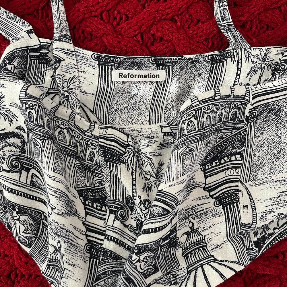 Reformation Tiki Two Piece in Rome size 2 - Picture 6 of 8